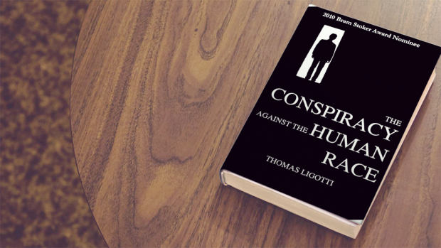 Poletno branje: Knjige, ki jih morate prebrati